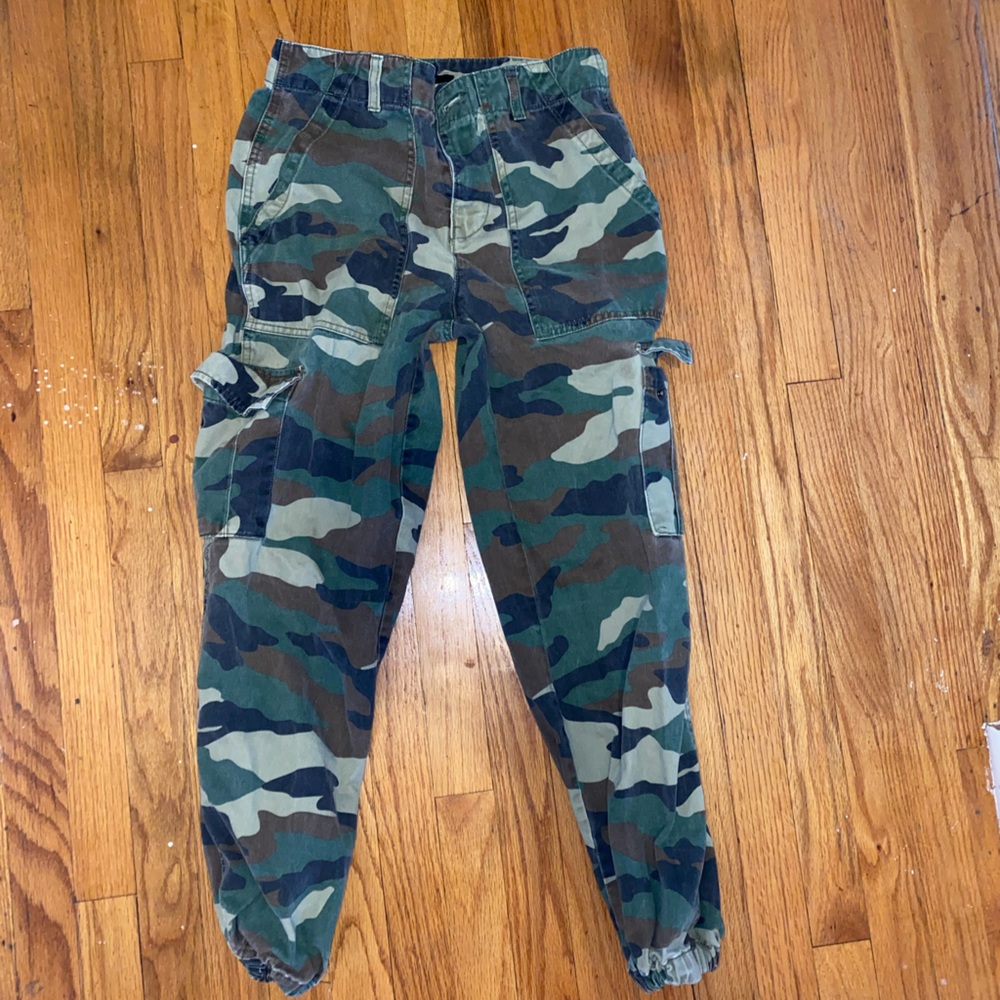 Army fatigue cargo pants
